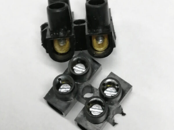 Strip Connector 3 amp (2 Pack)