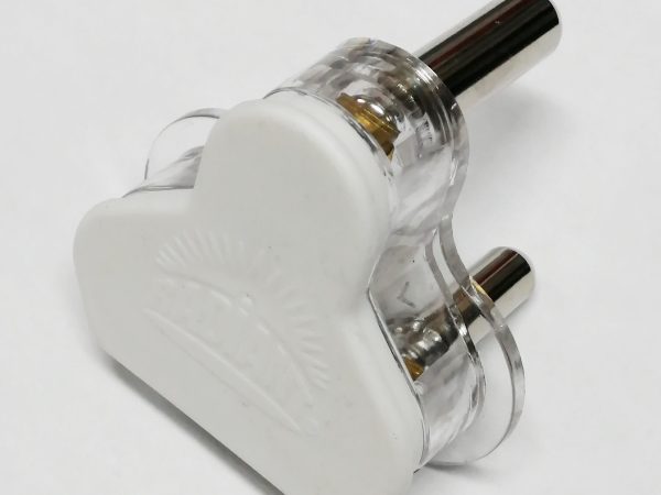3 Pin Plug Top