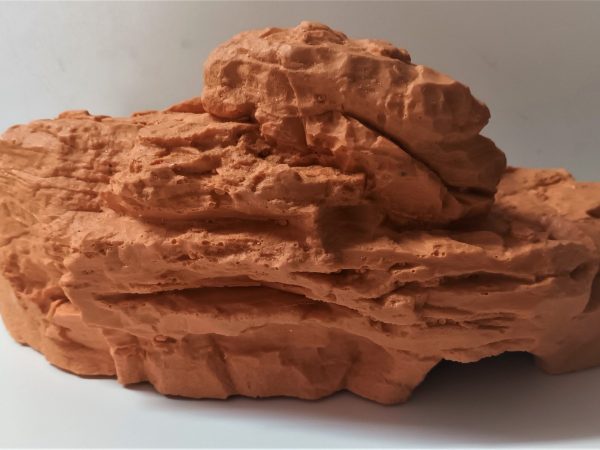 Reptile Hide 1  29.5x15x13cm